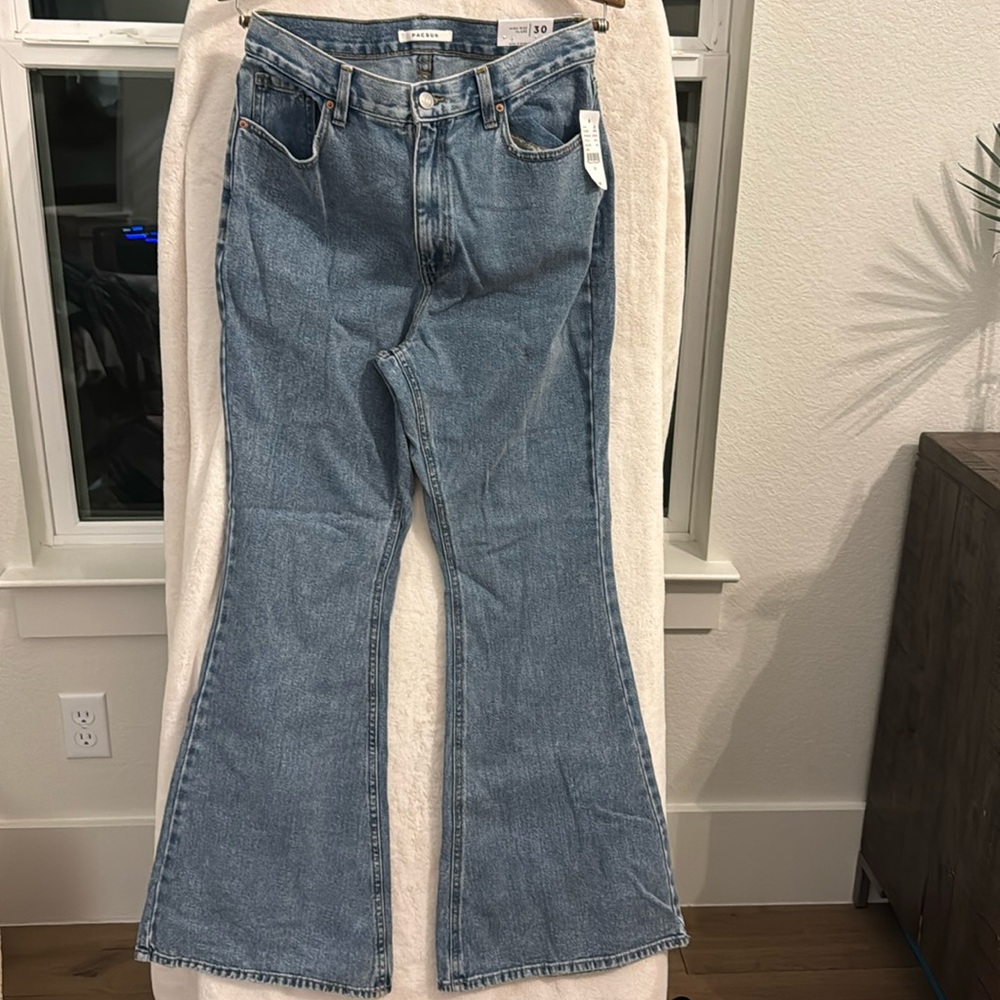 PacSun high rise flare jeans - new with tags - size 30